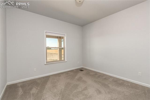 1552 E Escondido Drive