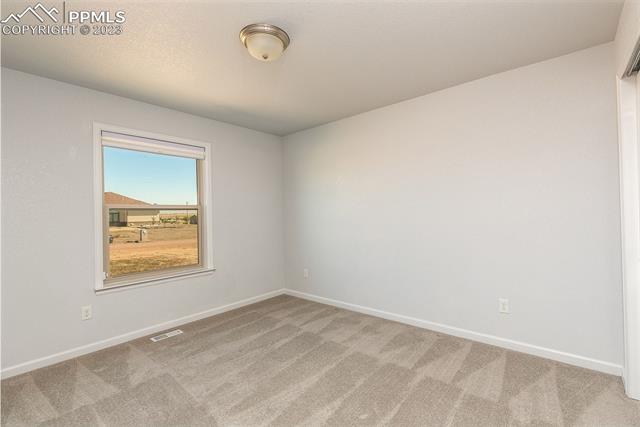 1552 E Escondido Drive