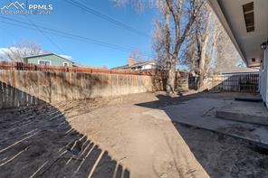 816 S Circle Drive