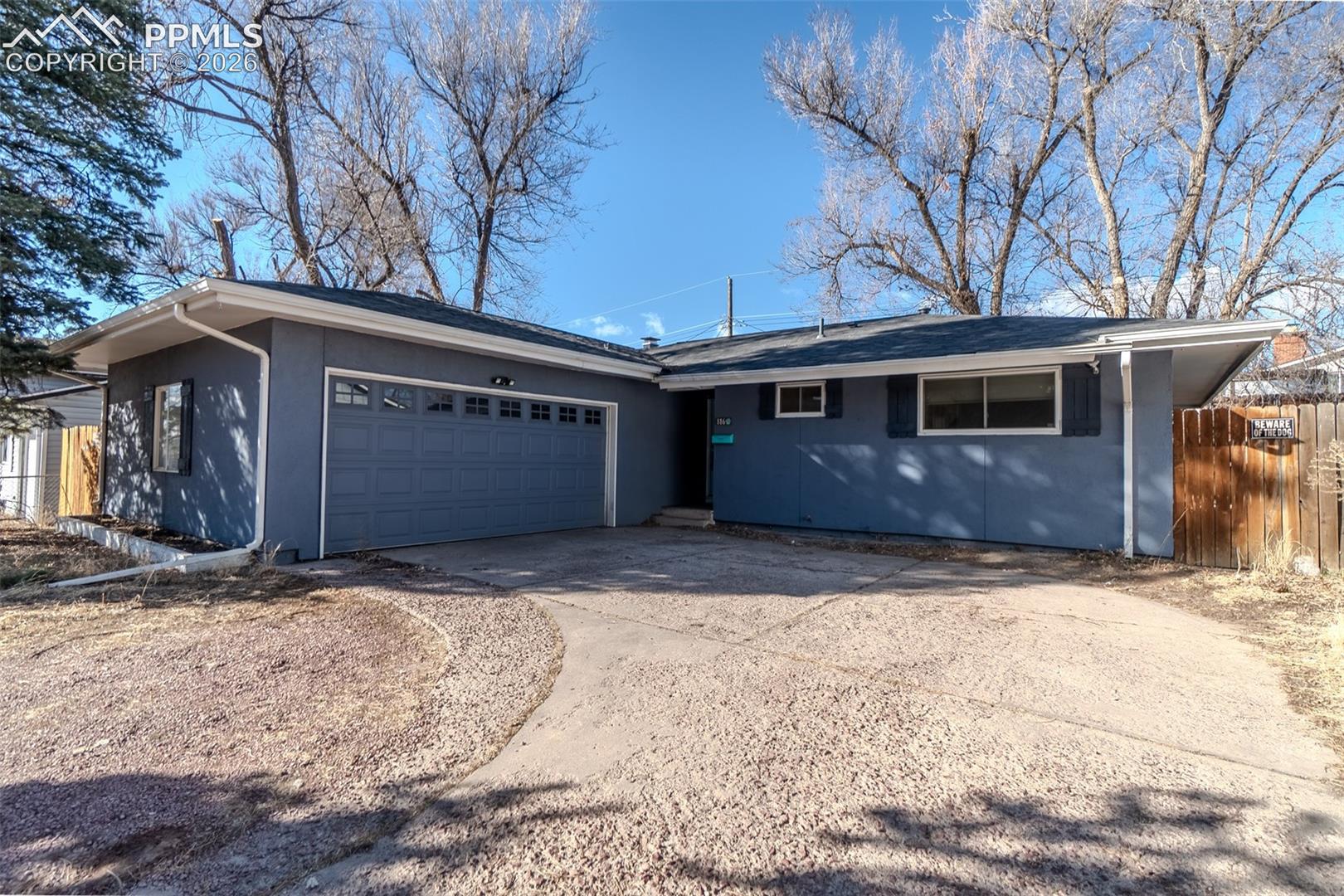 816 S Circle Drive
