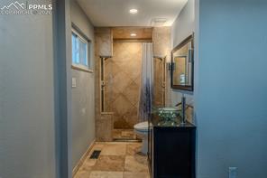 816 S Circle Drive