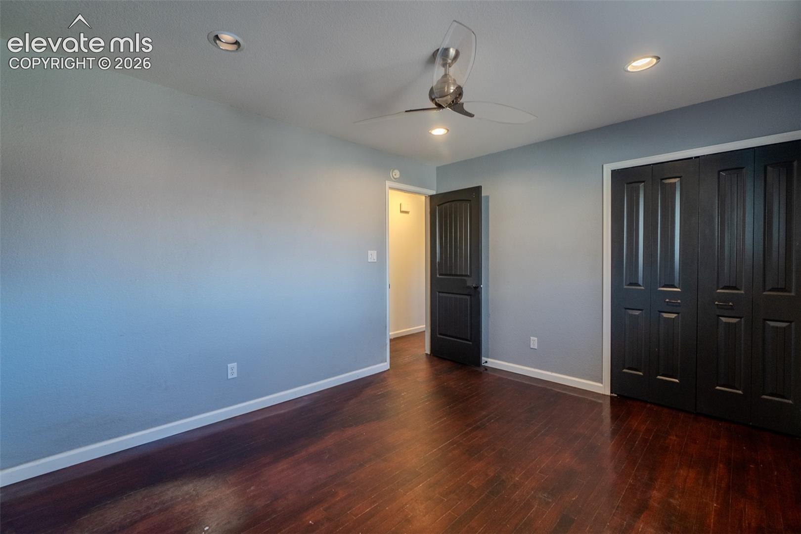 816 S Circle Drive