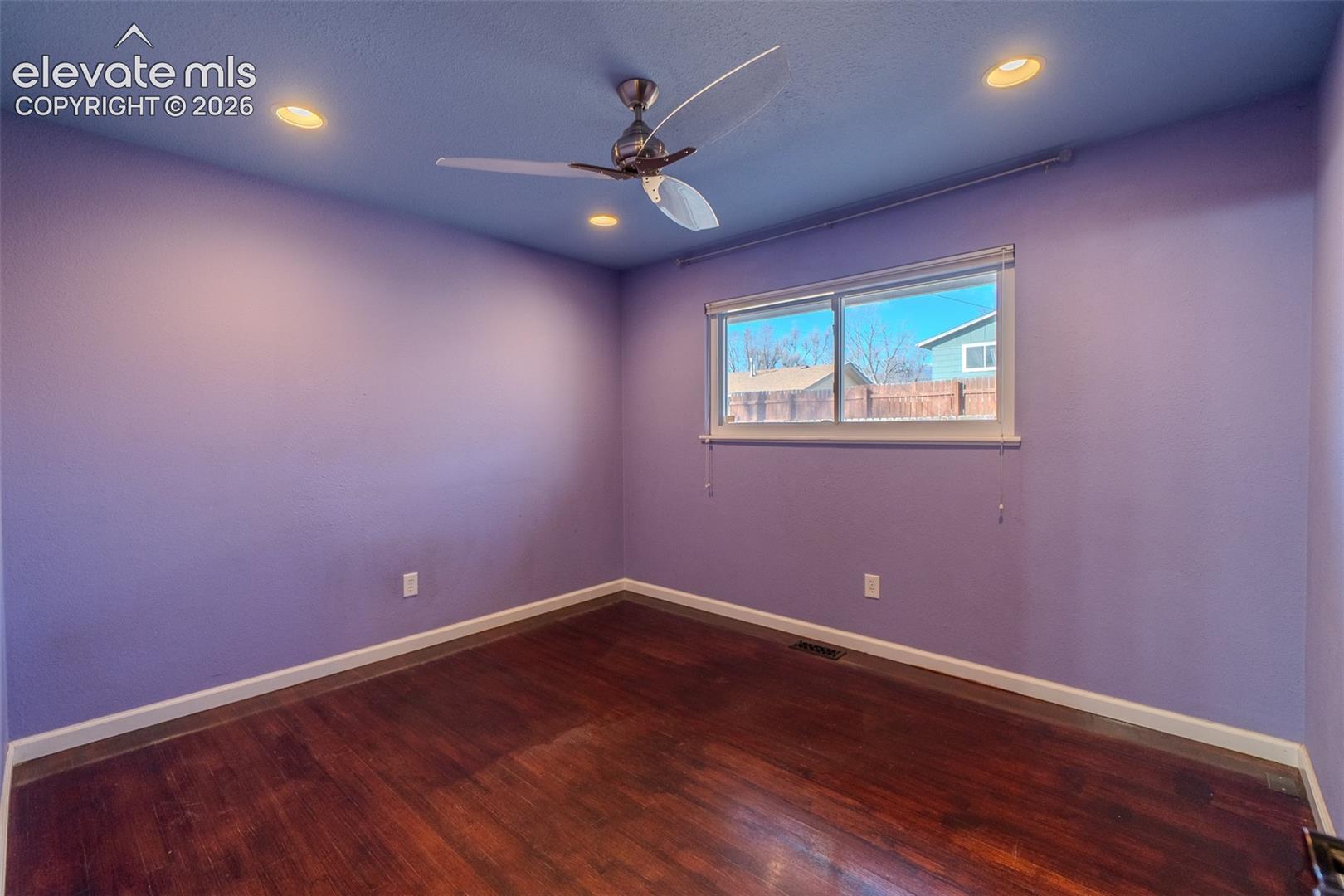 816 S Circle Drive