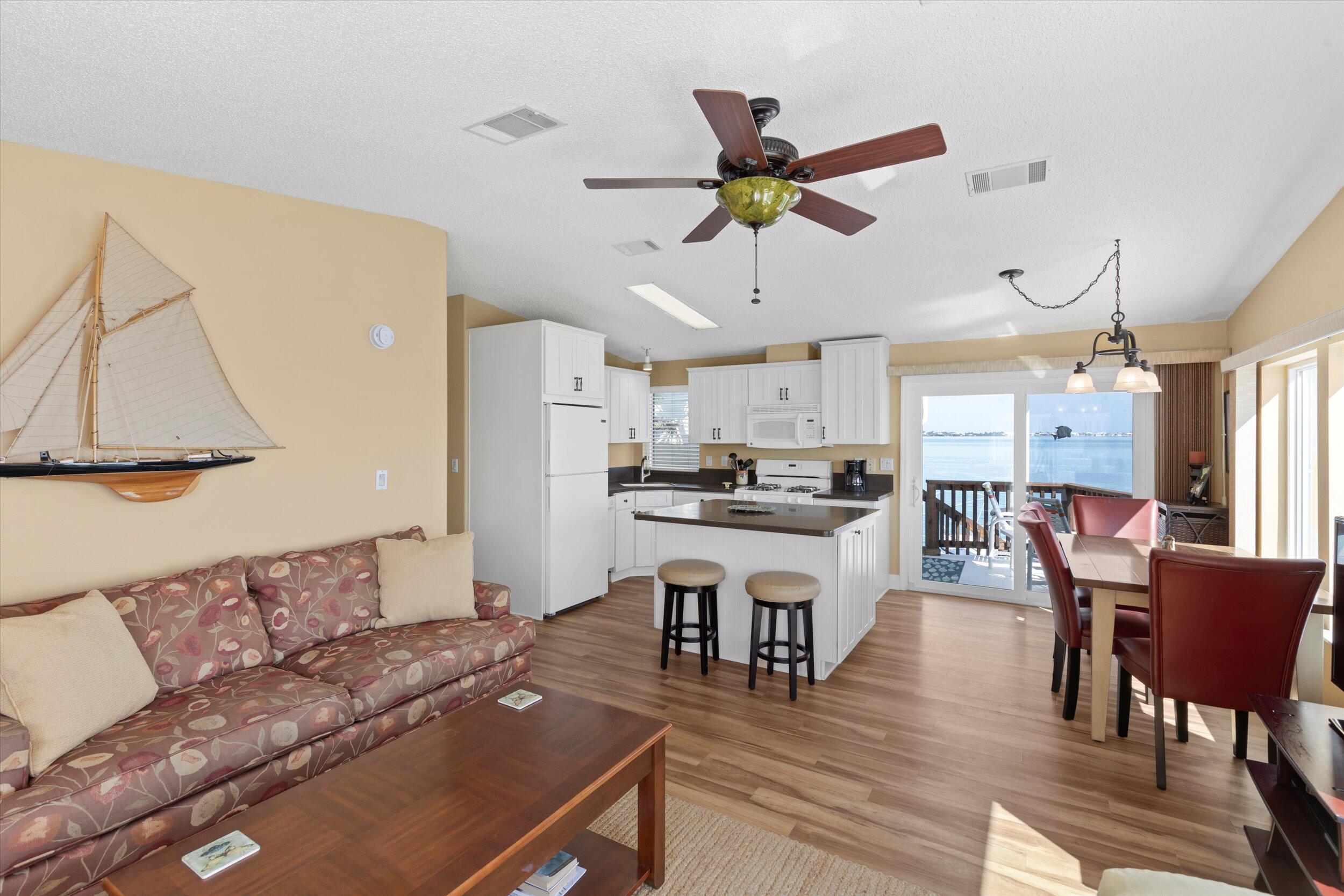 701 Spanish Main Drive Unit: 198