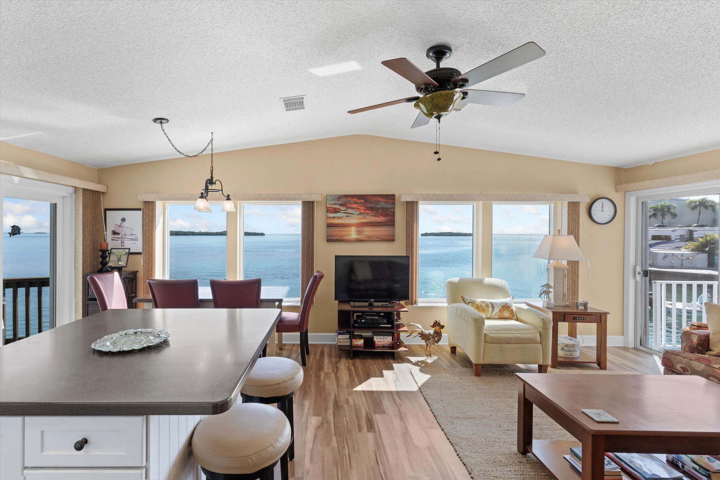 701 Spanish Main Drive Unit: 198