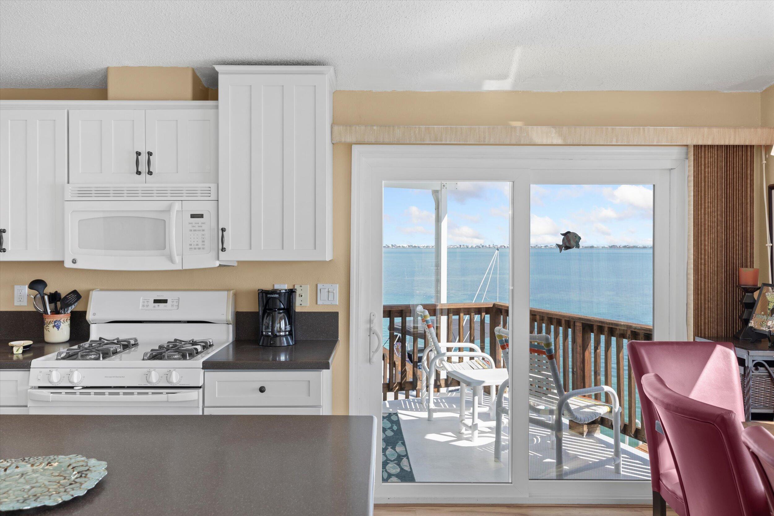 701 Spanish Main Drive Unit: 198