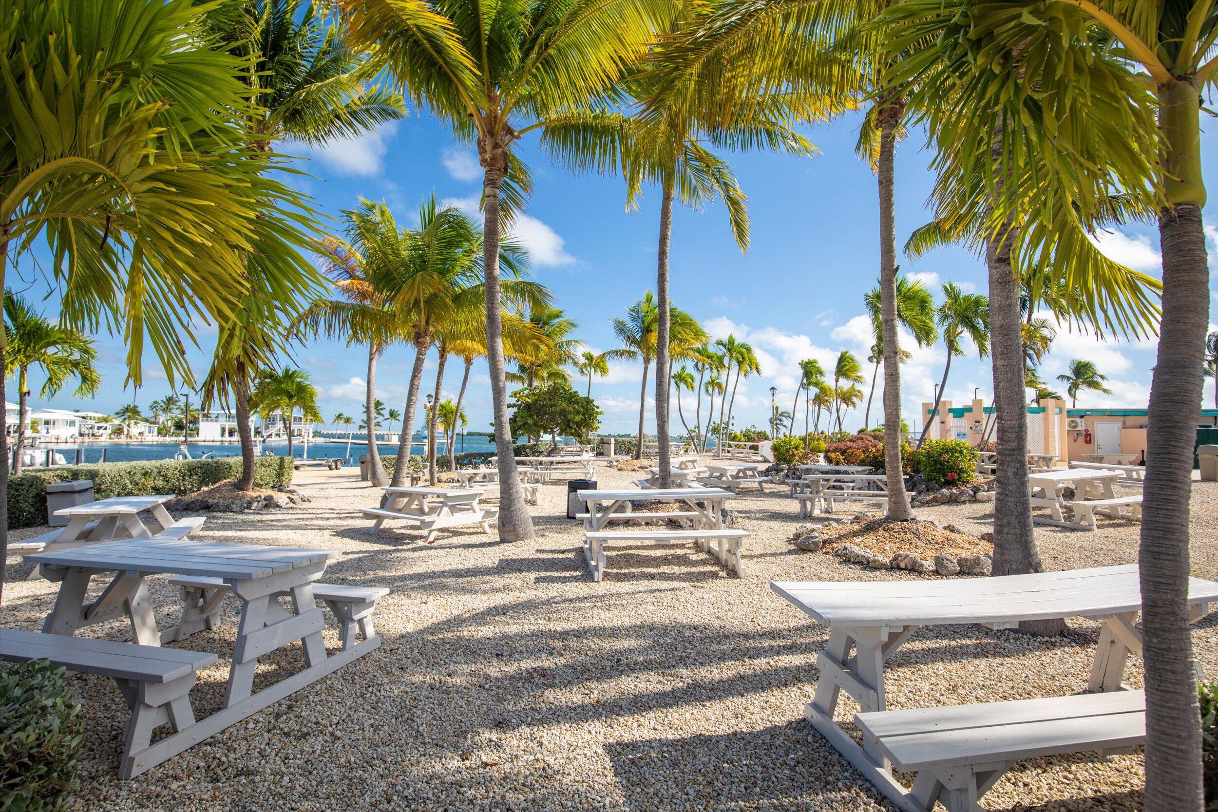 701 Spanish Main Drive Unit: 642