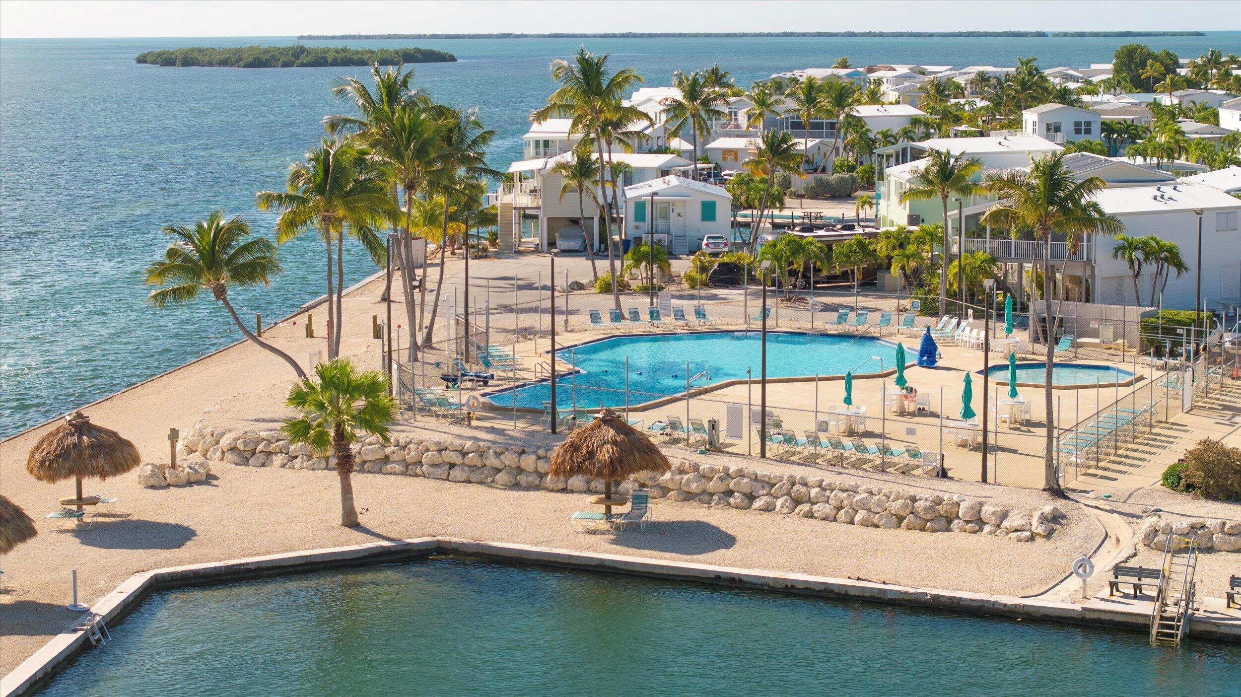 701 Spanish Main Drive Unit: 642