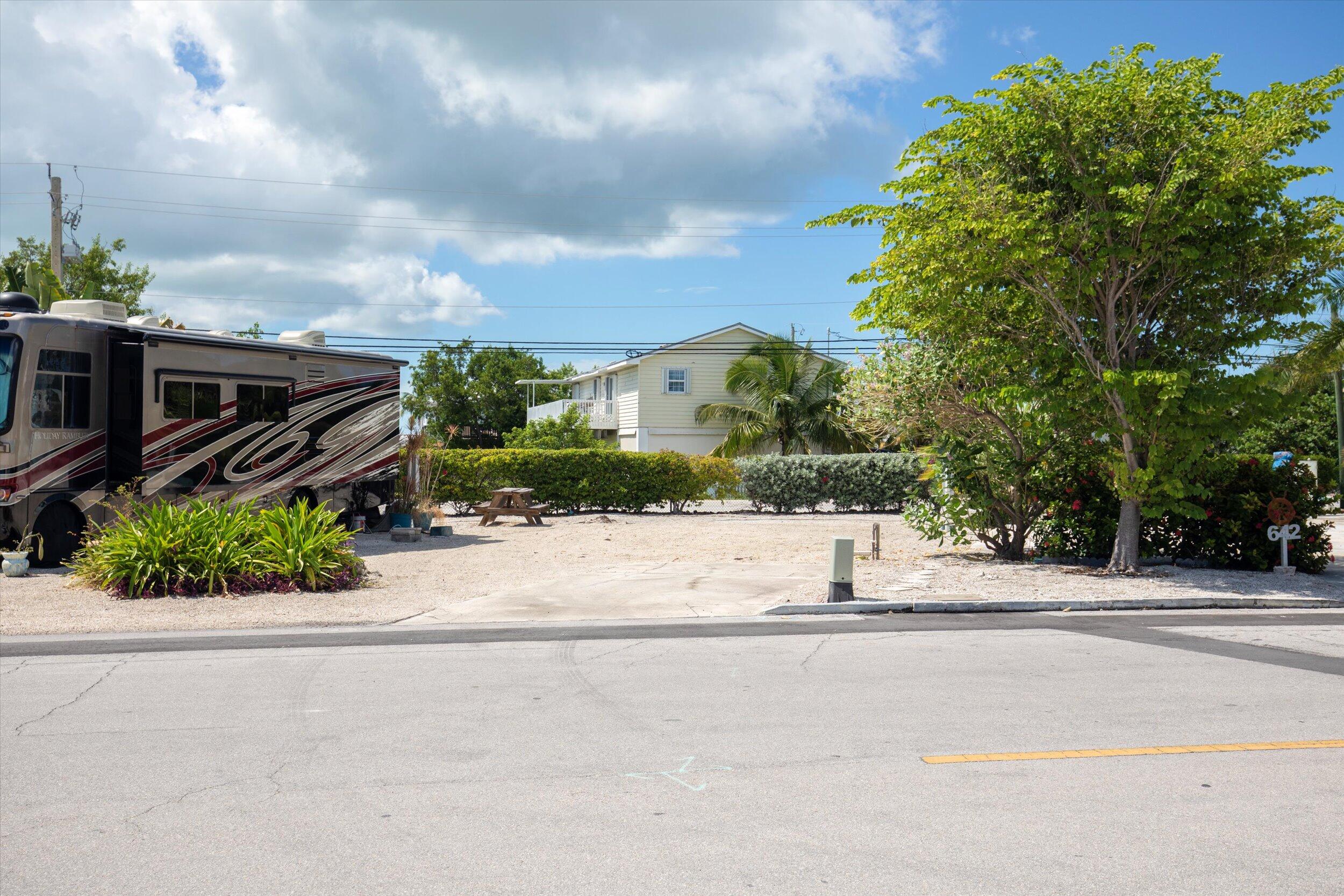 701 Spanish Main Drive Unit: 643