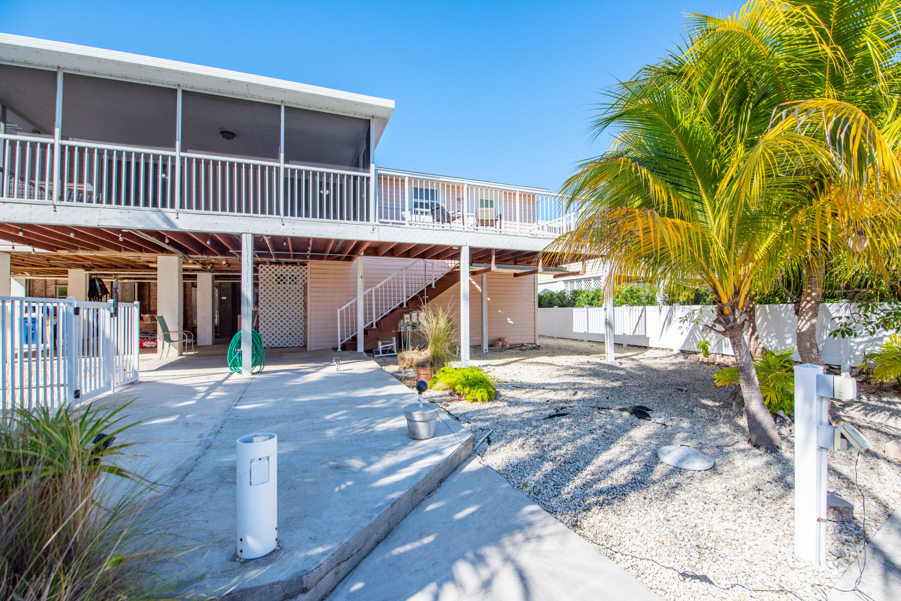 131 Doubloon Lane