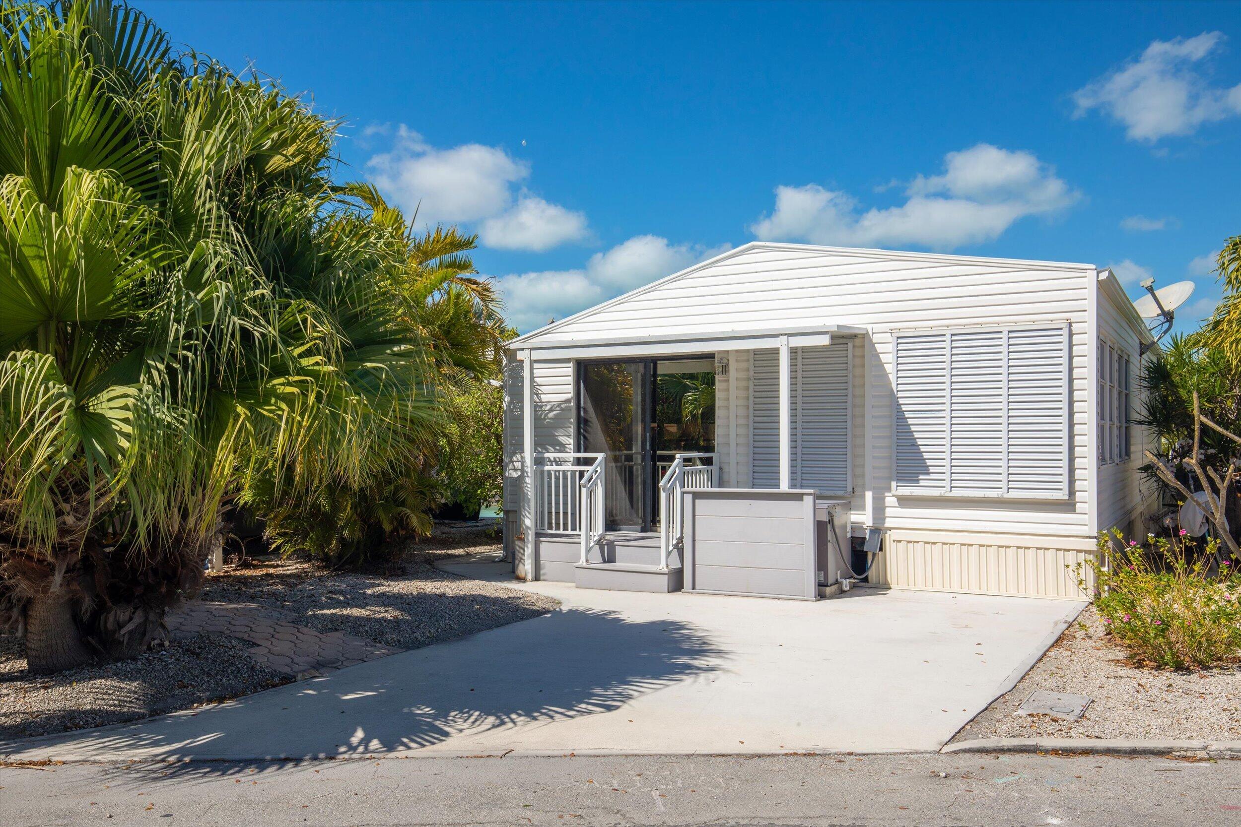 701 Spanish Main Drive Unit: 548