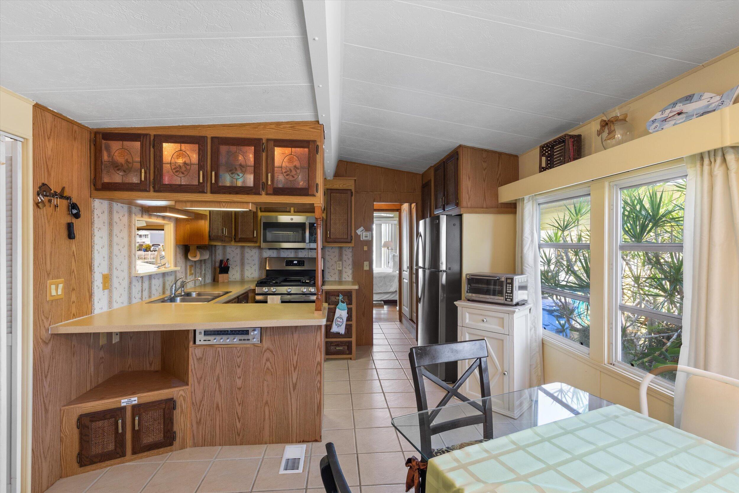 701 Spanish Main Drive Unit: 548