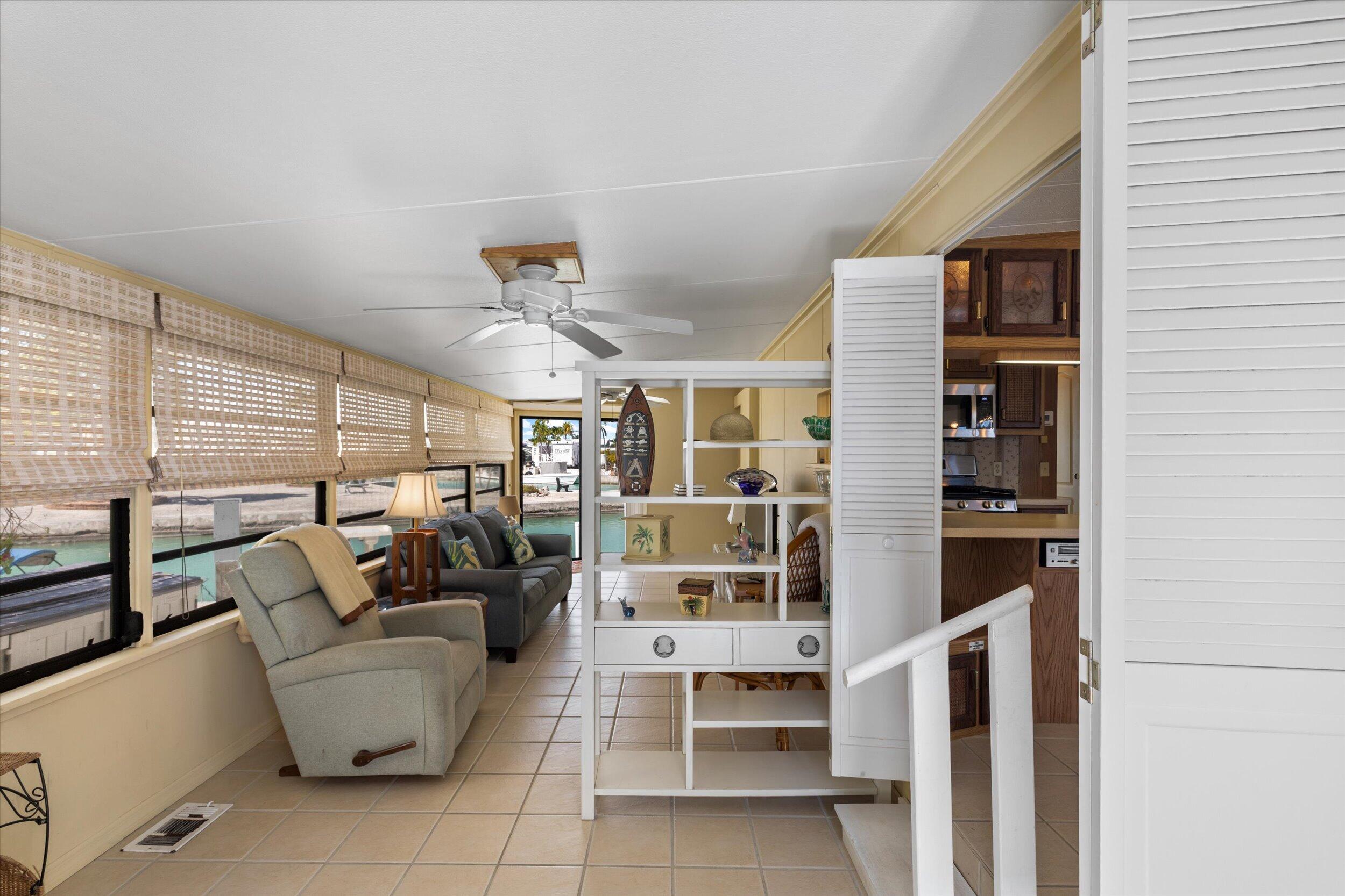 701 Spanish Main Drive Unit: 548