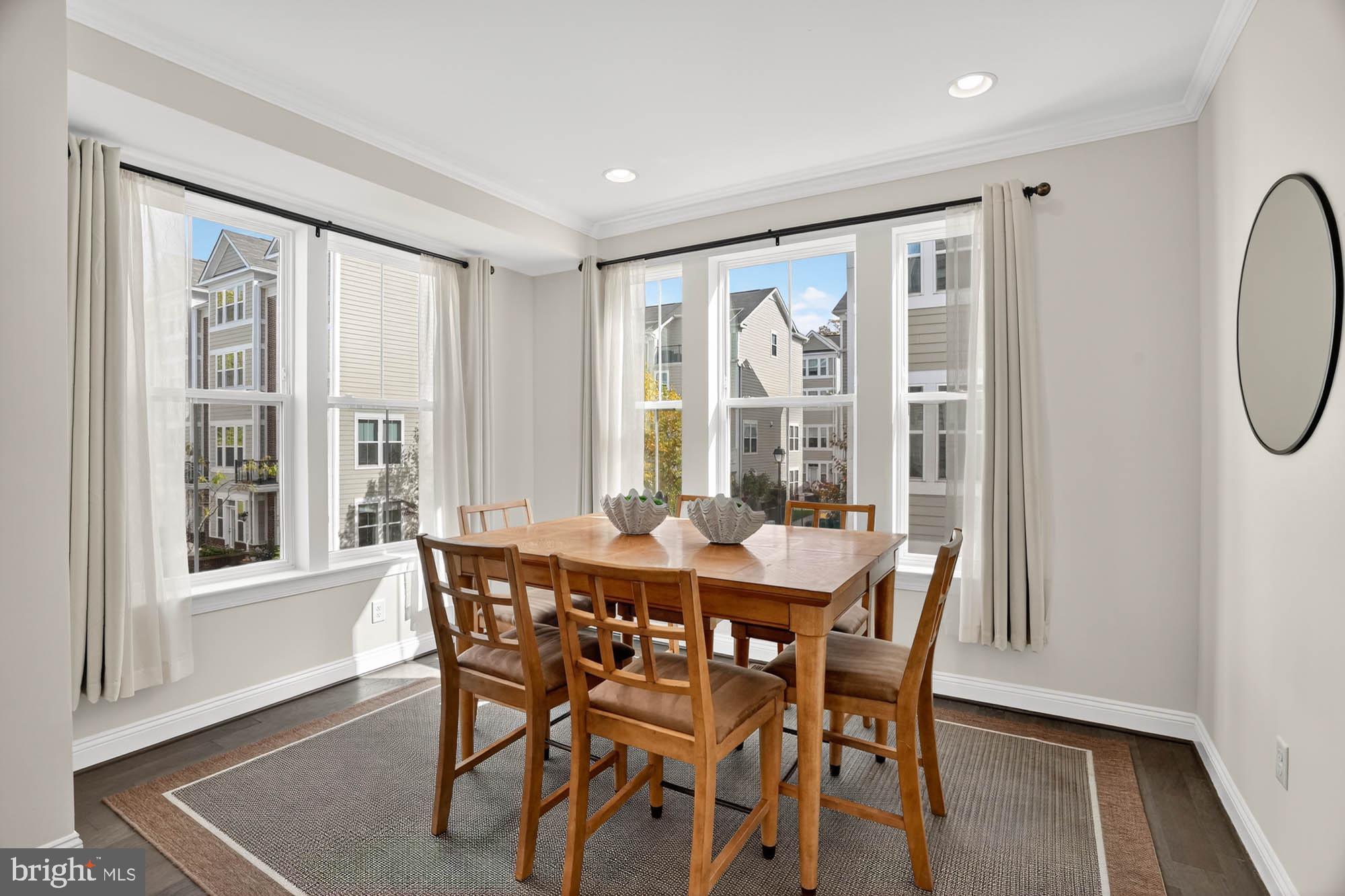 606 JAMES WALKER PLACE