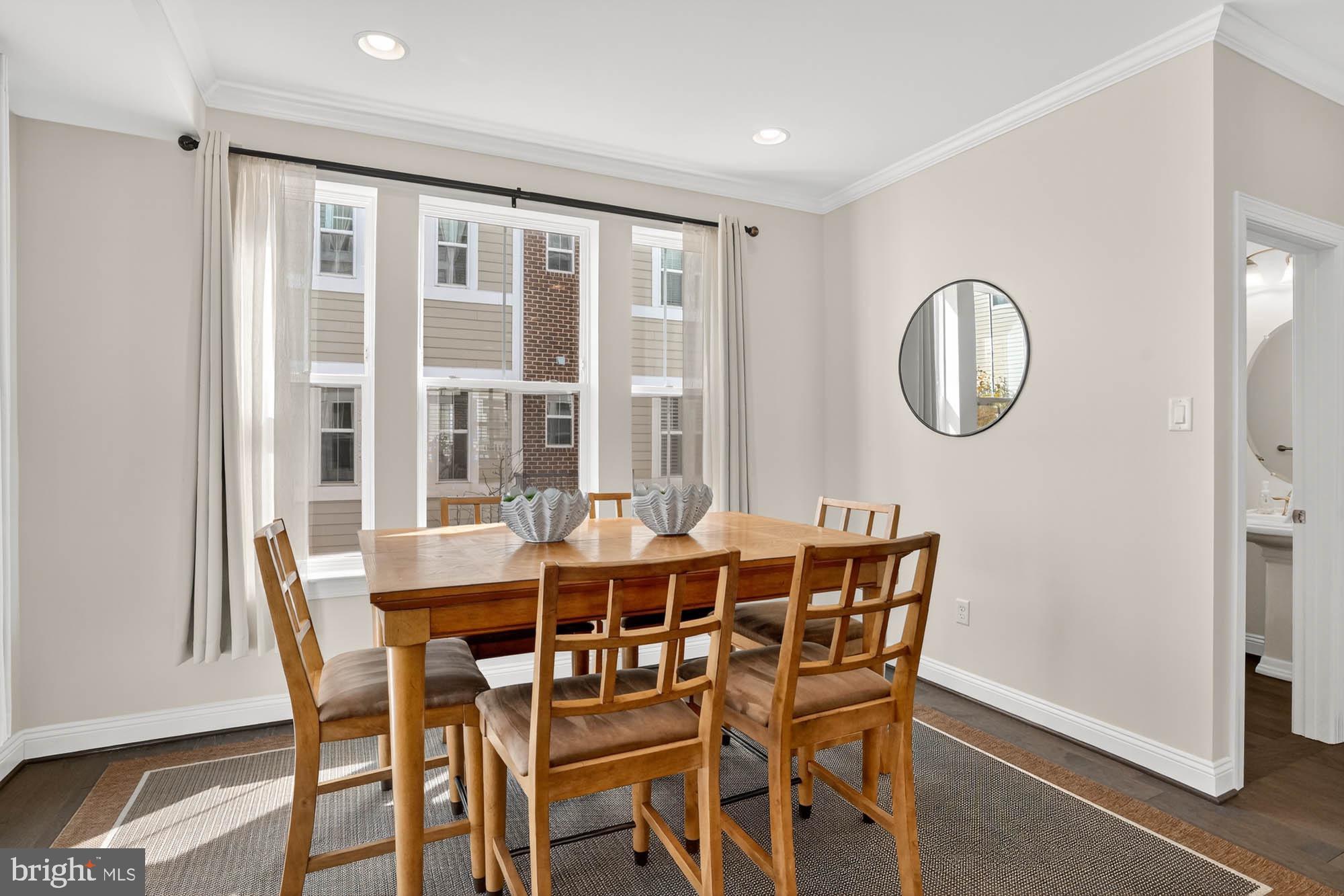 606 JAMES WALKER PLACE