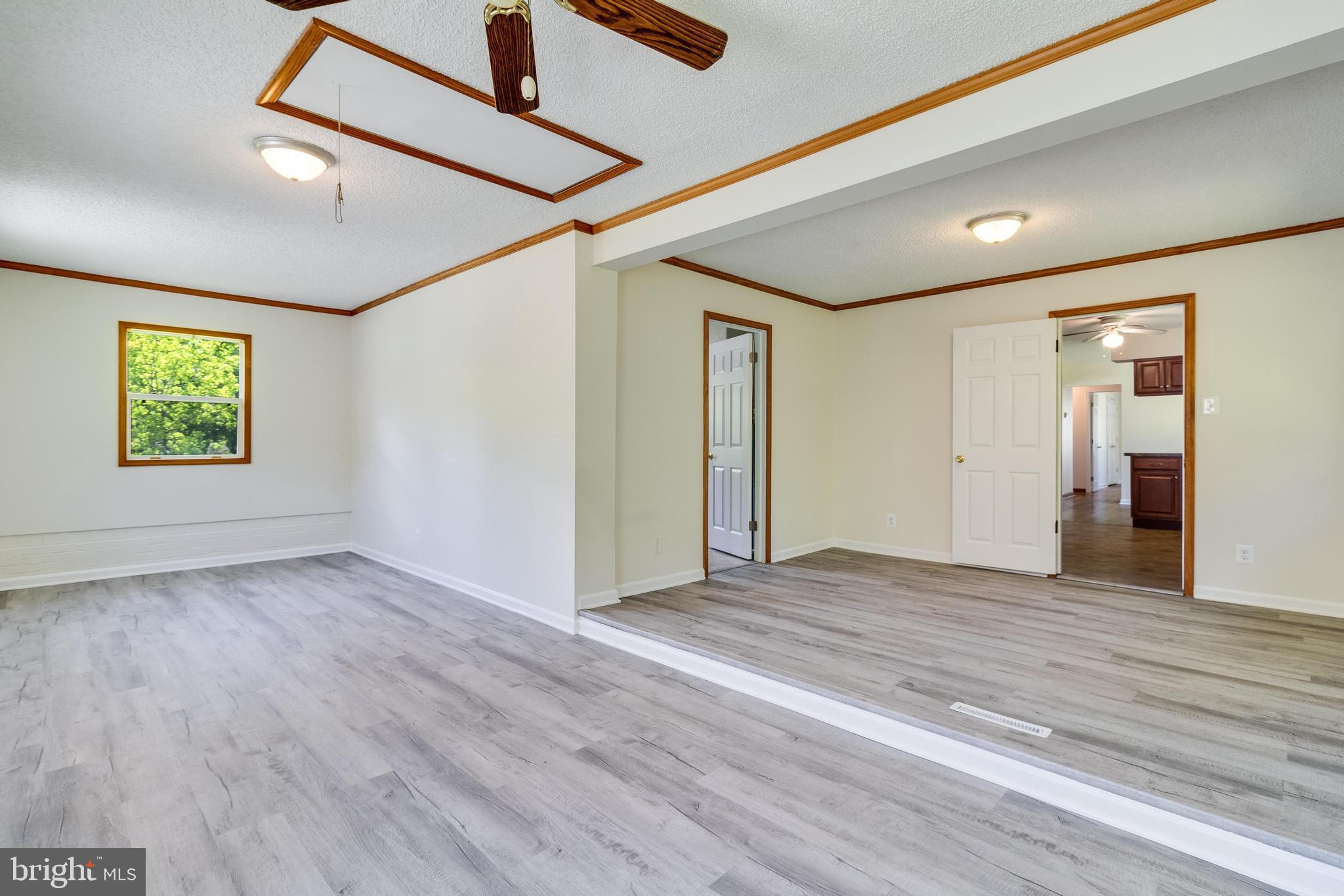 6215 Home Pl