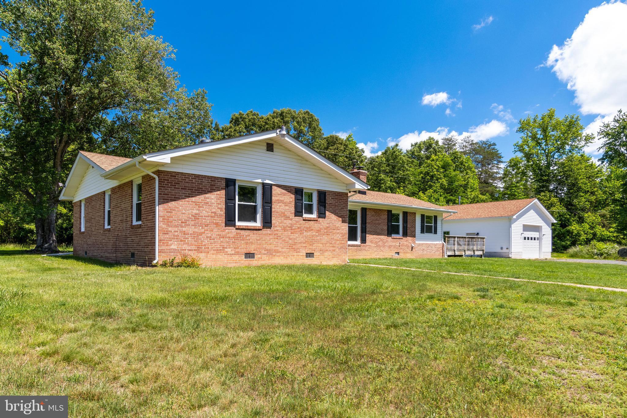 6215 Home Pl