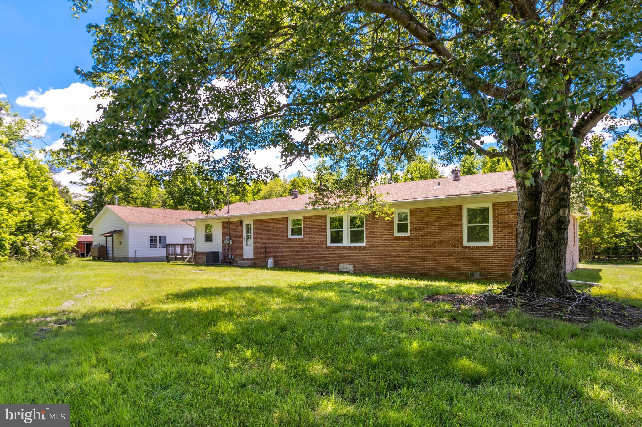 6215 Home Pl