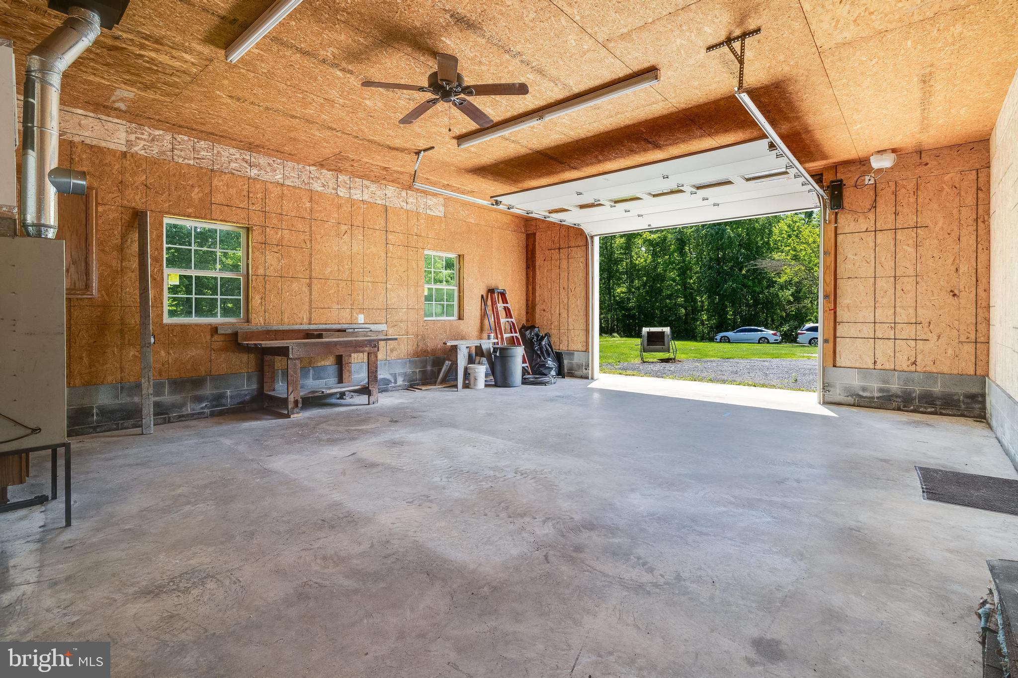6215 Home Pl