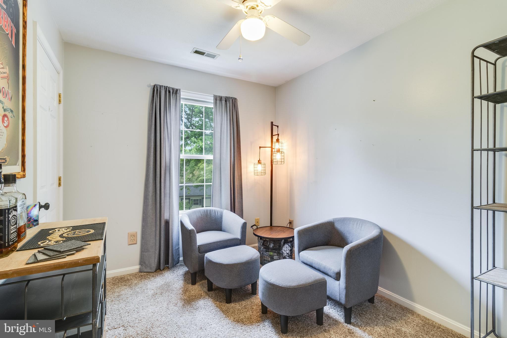 21747 Potomac View Dr