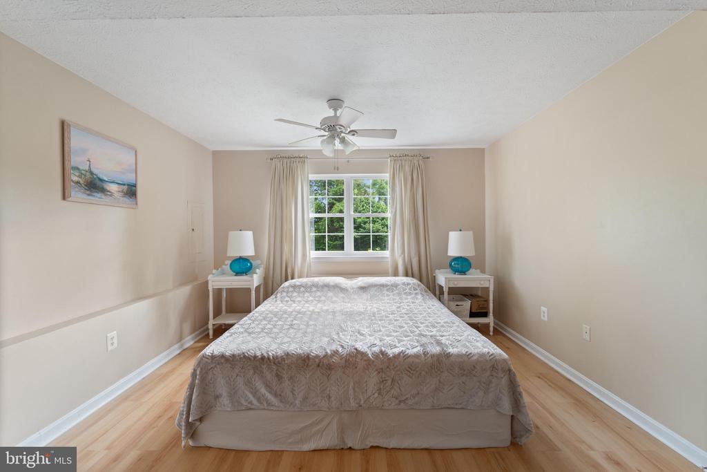 35416 Army Navy Dr