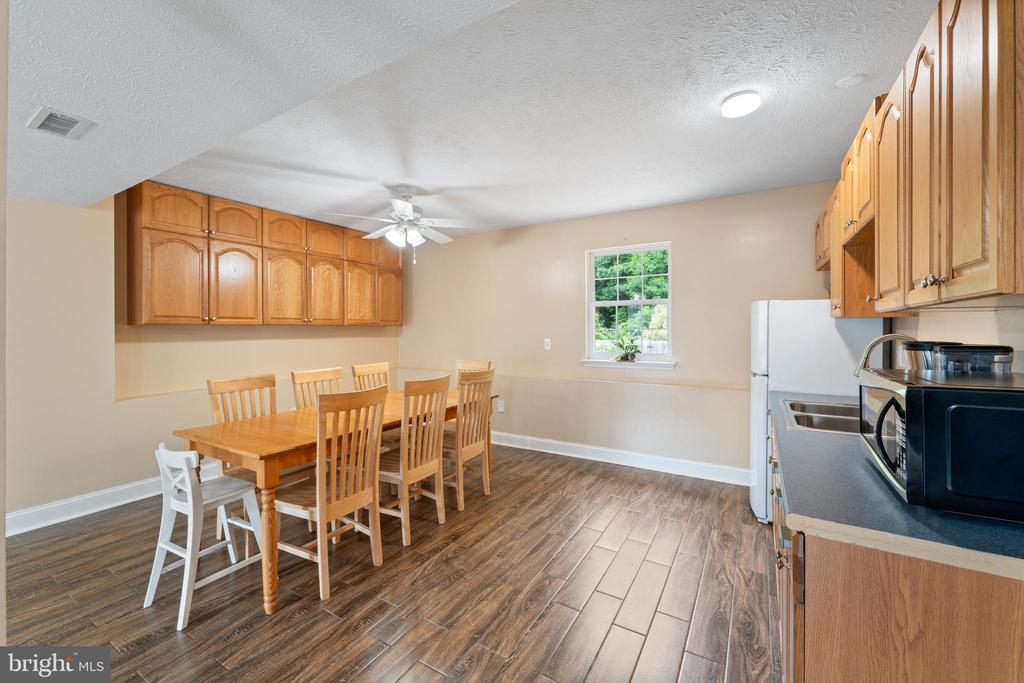 35416 Army Navy Dr