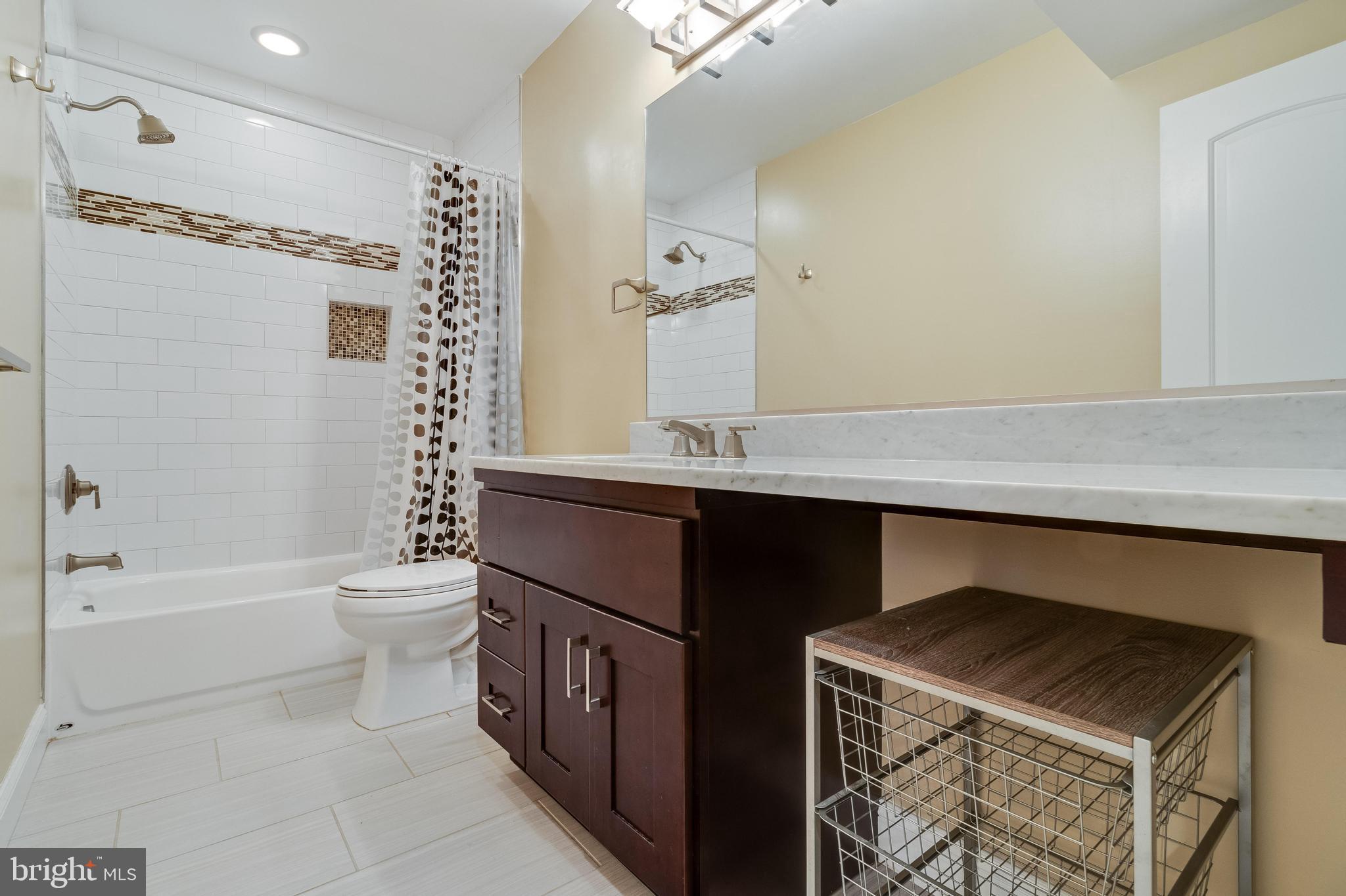 20854 Dove Pl