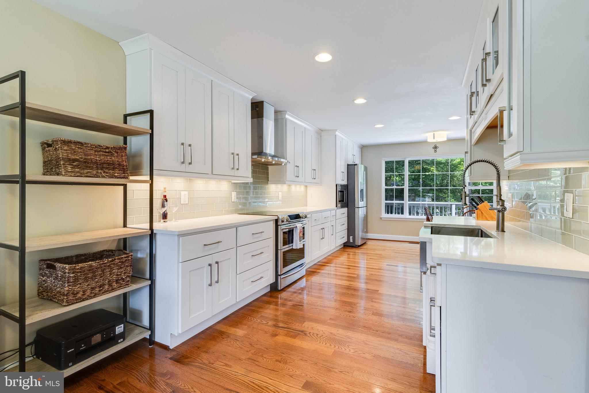 20854 Dove Pl