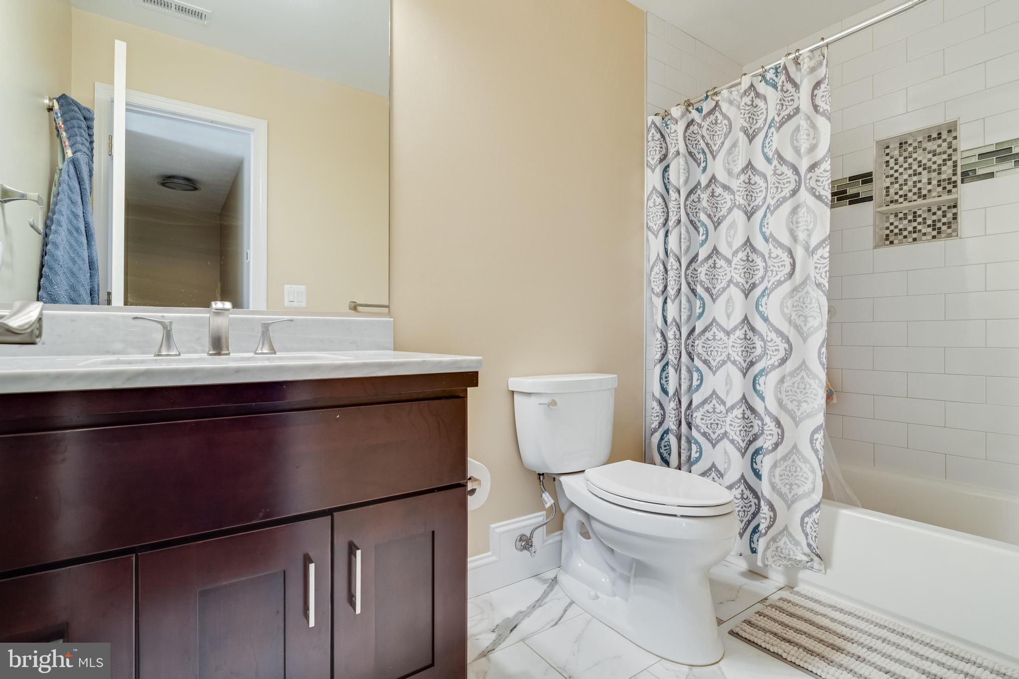20854 Dove Pl