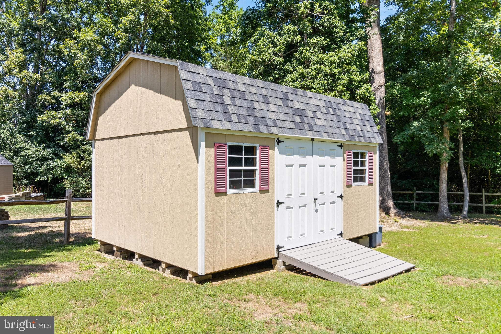 20854 Dove Pl