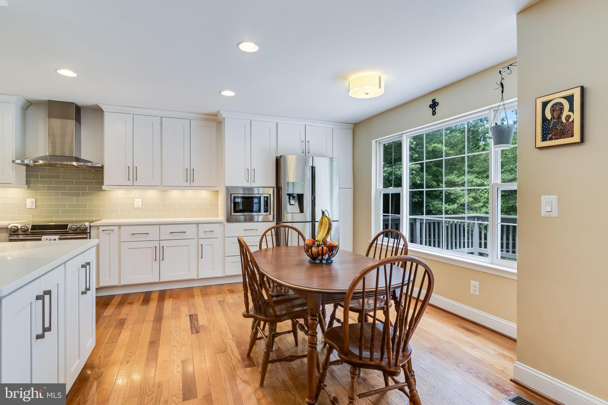20854 Dove Pl
