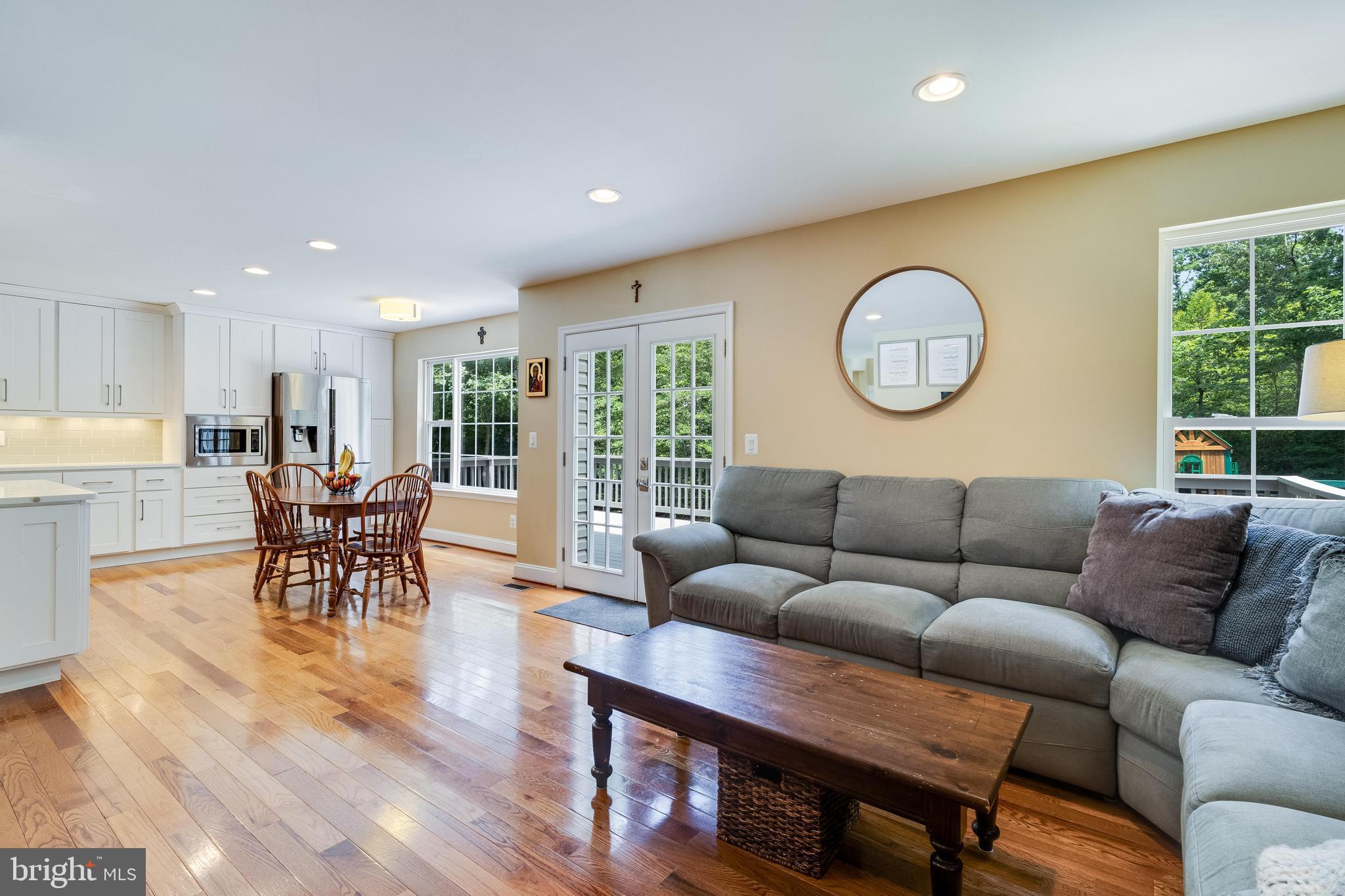 20854 Dove Pl
