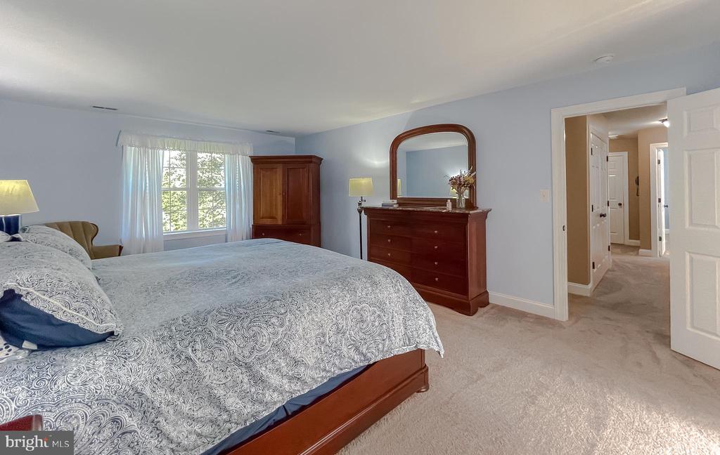 21104 Rosebay Way