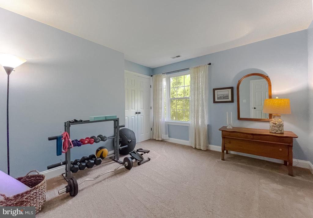 21104 Rosebay Way