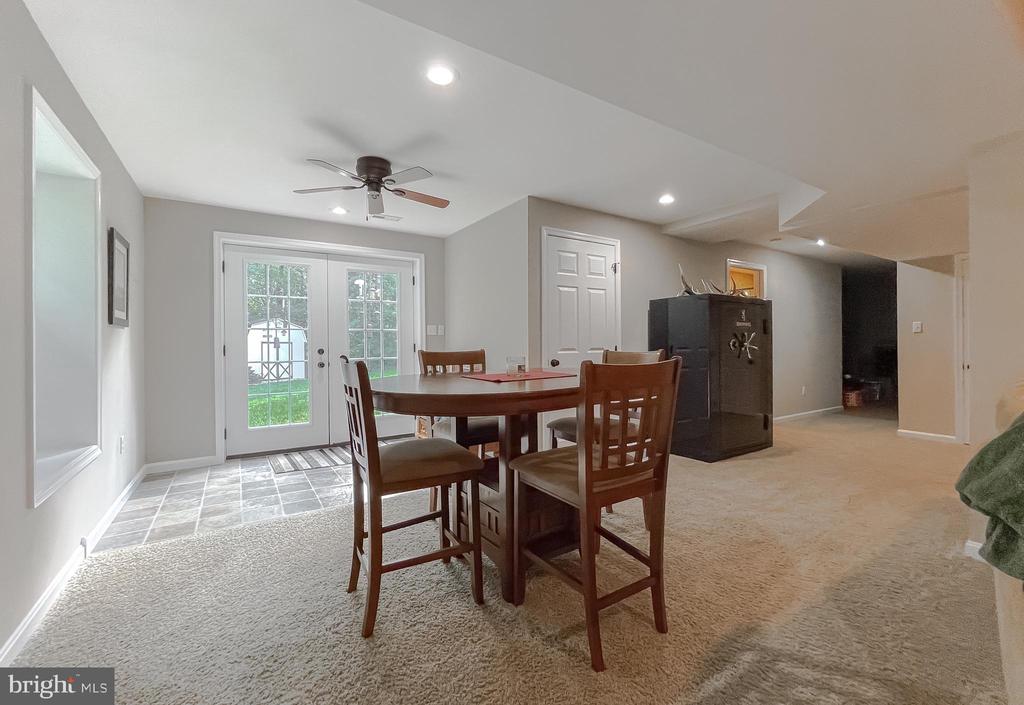 21104 Rosebay Way