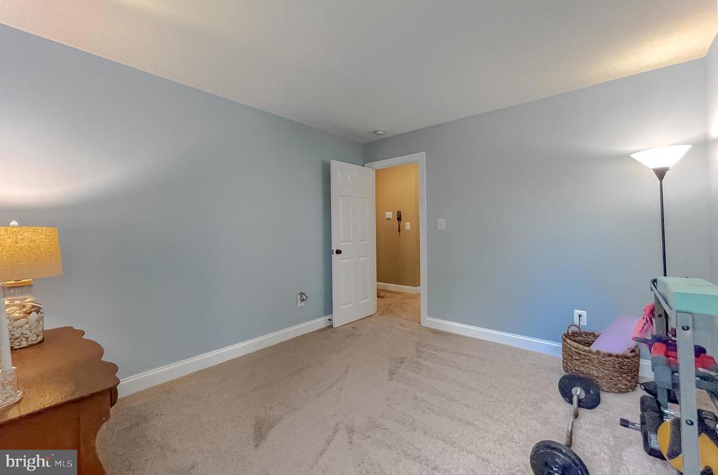 21104 Rosebay Way