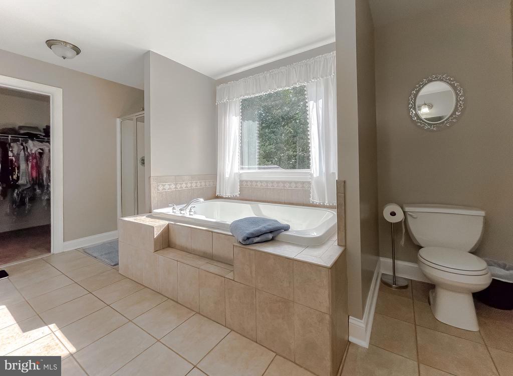 21104 Rosebay Way