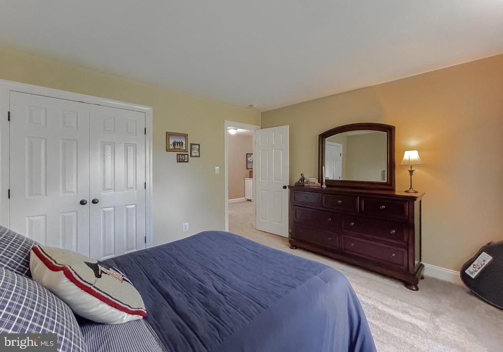 21104 Rosebay Way
