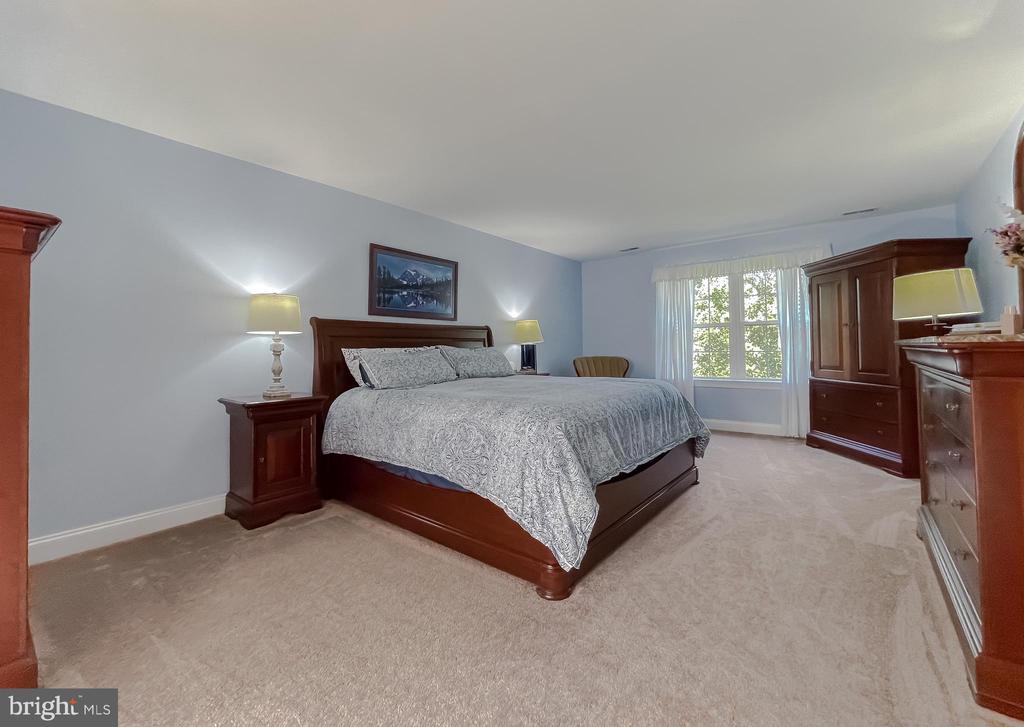 21104 Rosebay Way