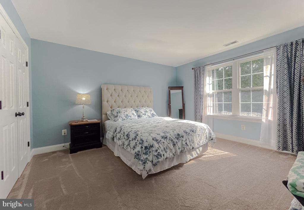21104 Rosebay Way