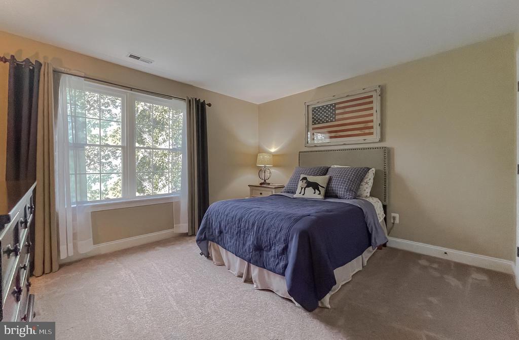 21104 Rosebay Way