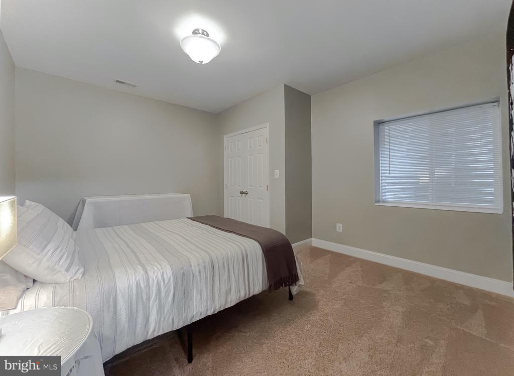 23020 Brixton Ct