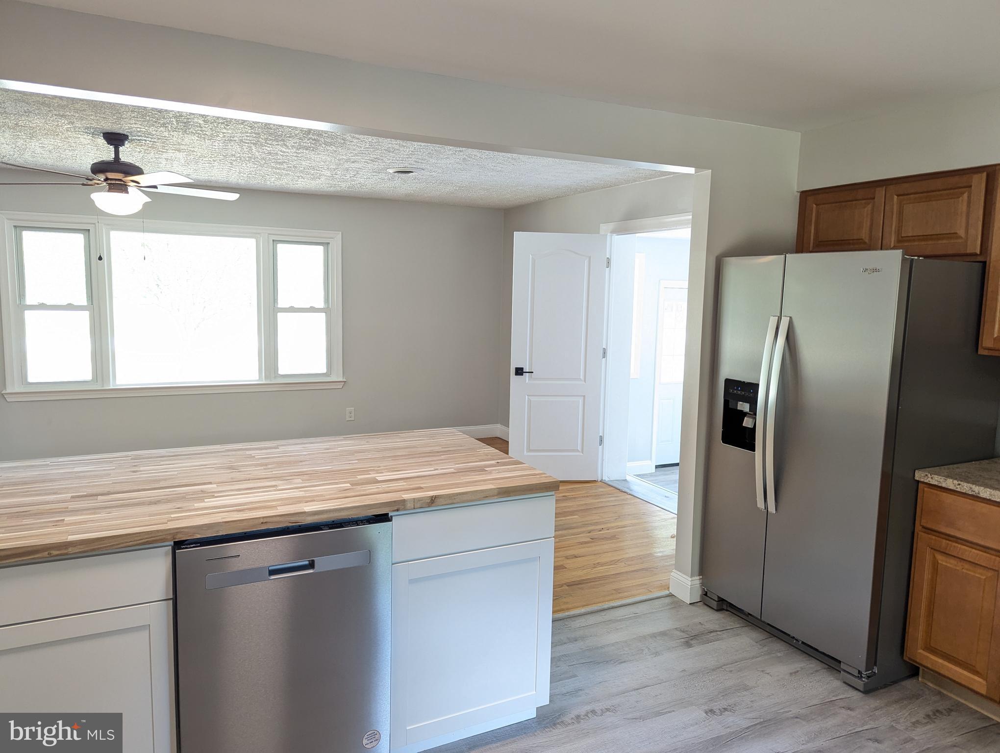 31405 Point Lookout Rd