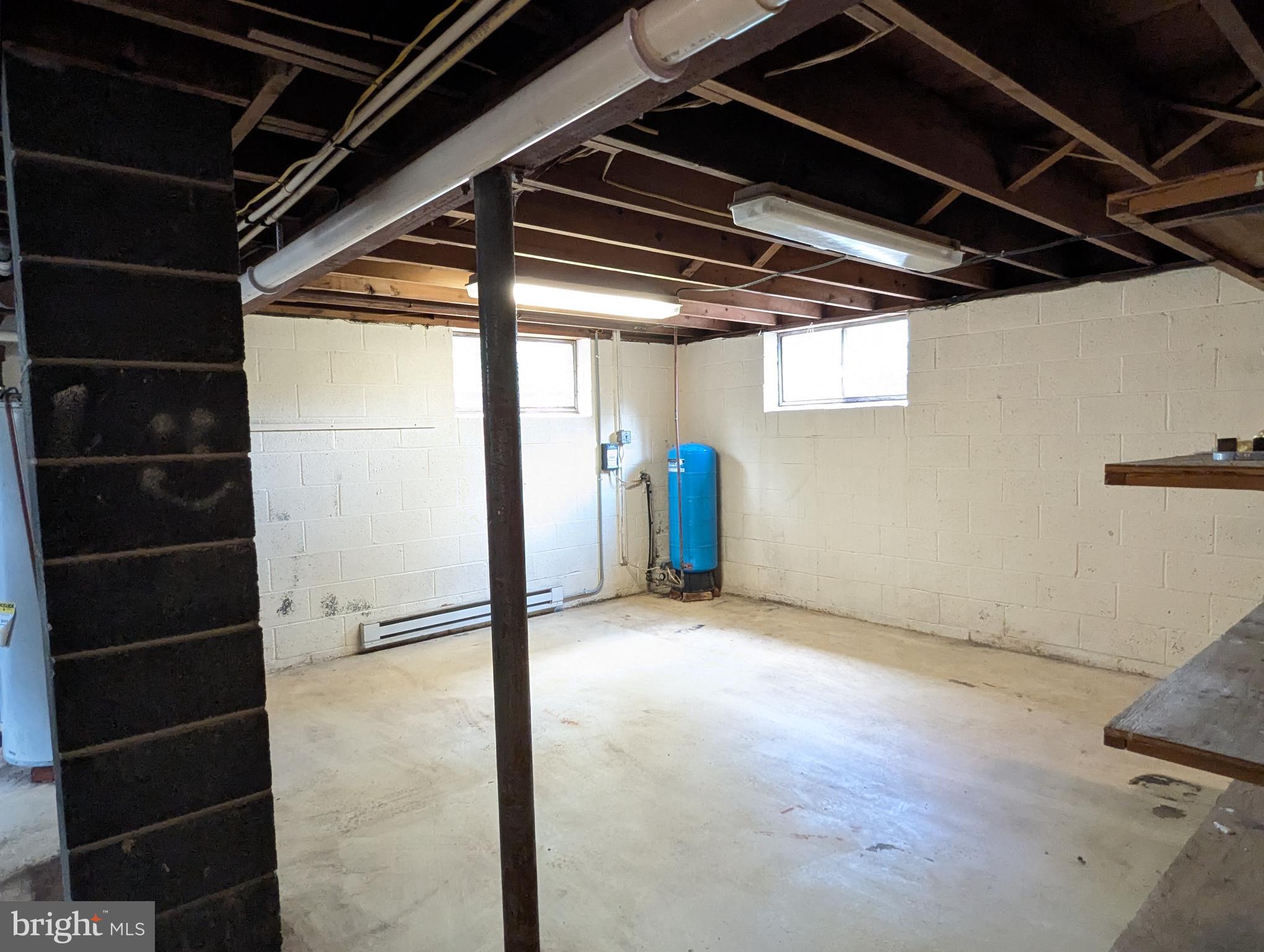 31405 Point Lookout Rd