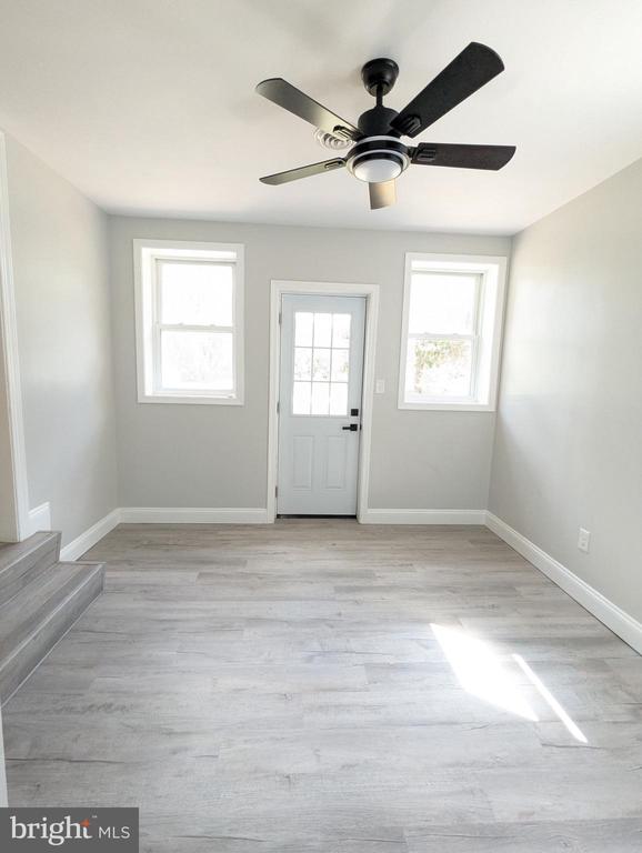 31405 Point Lookout Rd