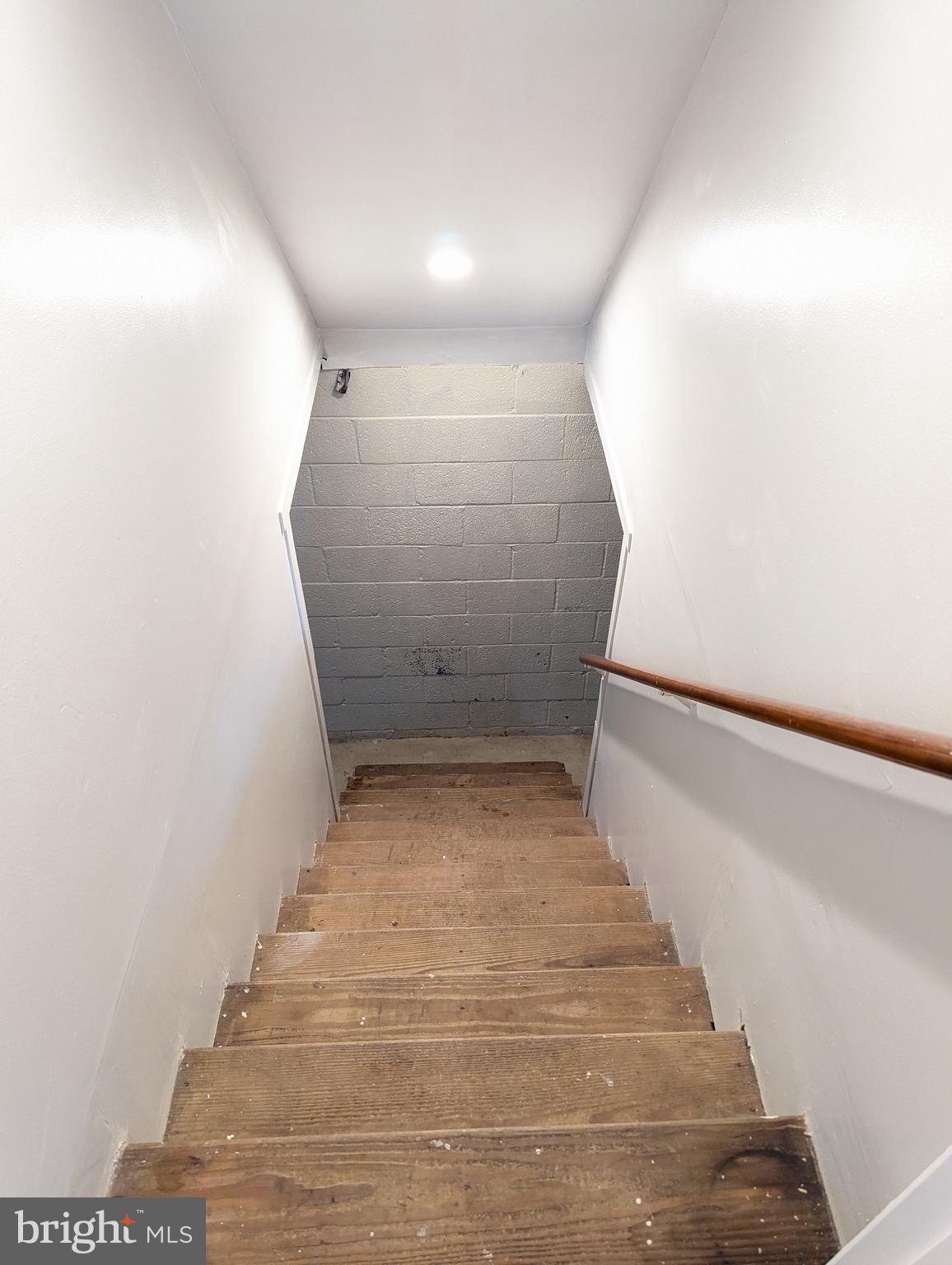 31405 Point Lookout Rd