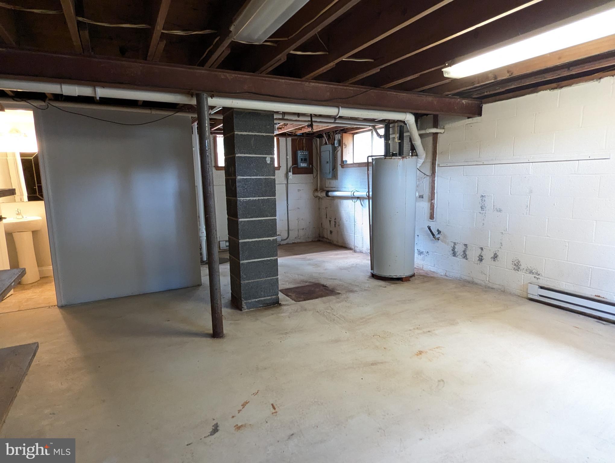 31405 Point Lookout Rd