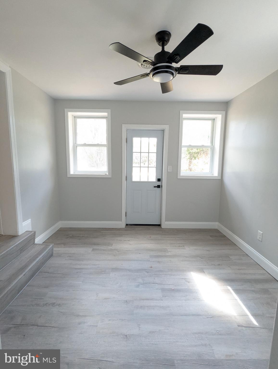 31405 Point Lookout Rd