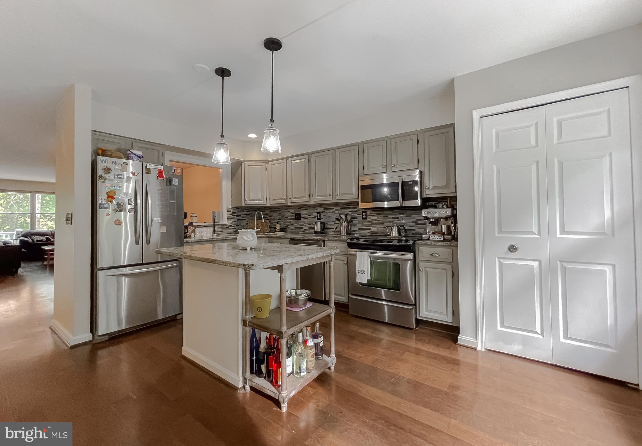 40407 Breton View Dr