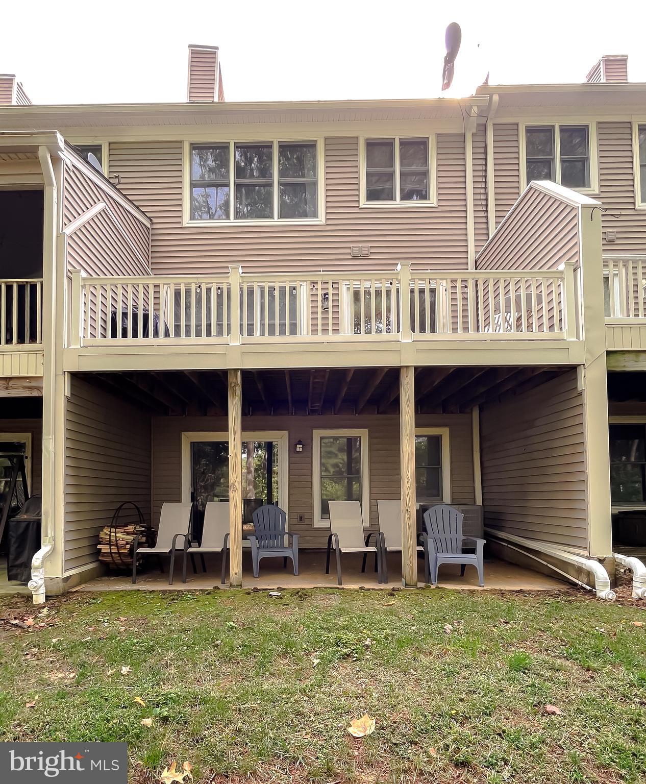 40407 Breton View Dr